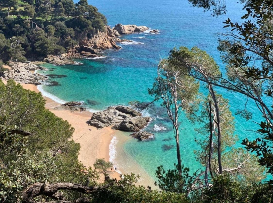 Seahomes Vacations, La Casa Blue Mediterranean Lifestyle Blanes Bagian luar foto