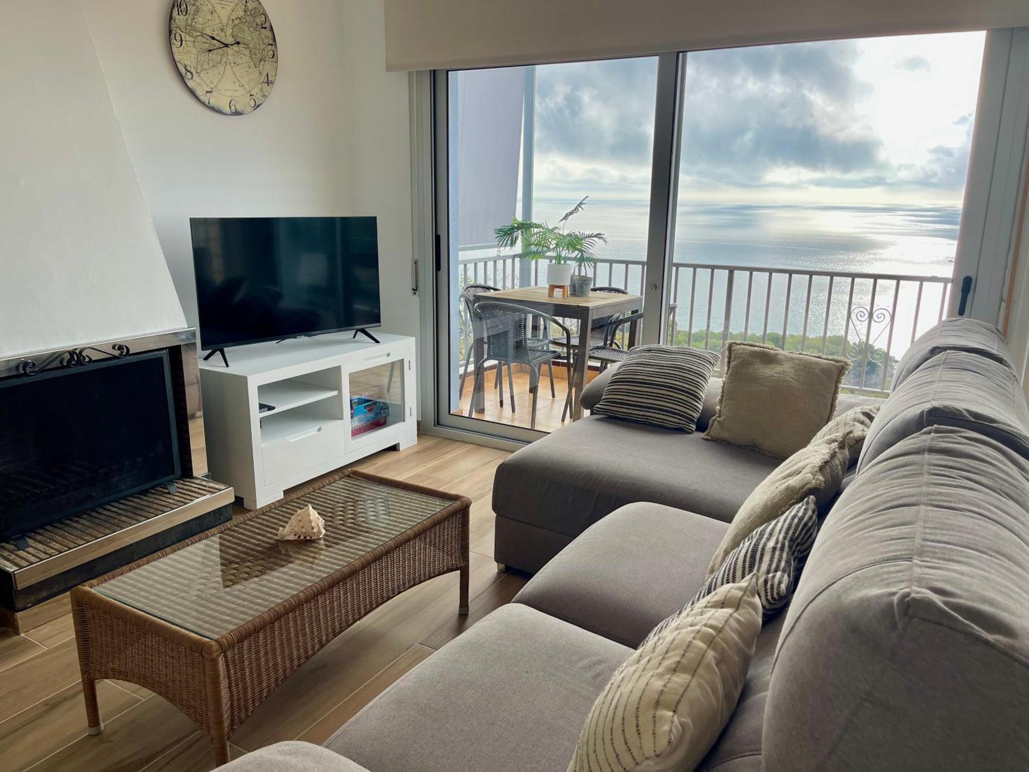 Seahomes Vacations, La Casa Blue Mediterranean Lifestyle Blanes Bagian luar foto
