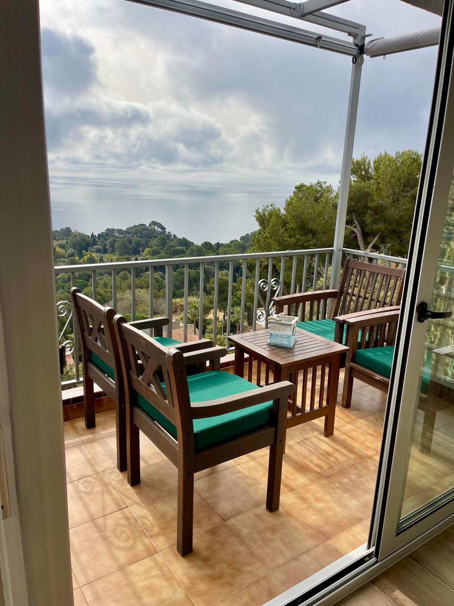 Seahomes Vacations, La Casa Blue Mediterranean Lifestyle Blanes Bagian luar foto